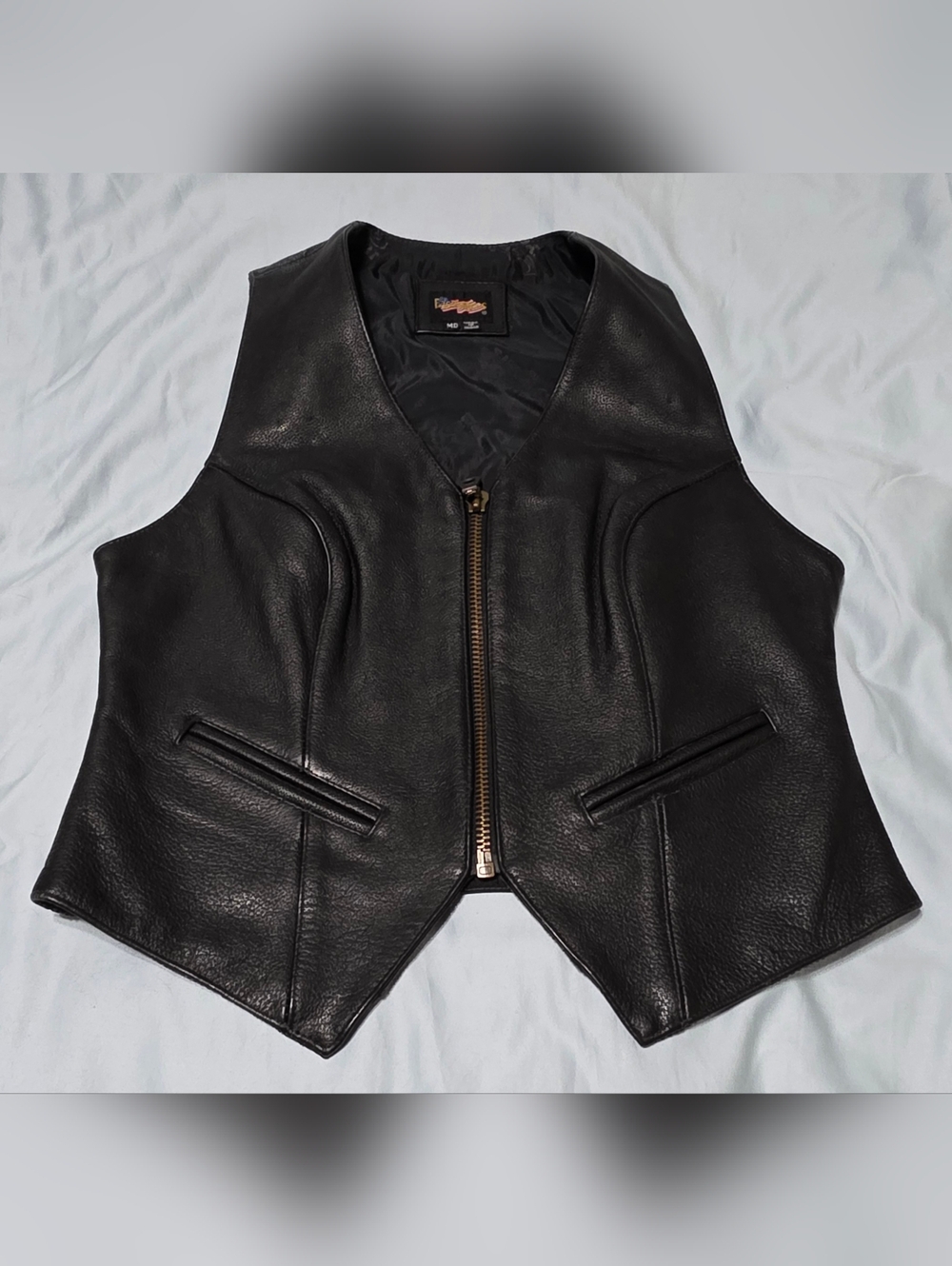 Easyriders Women’s Black Leather Zip Front Vest Pockets Fitted Size M (RUNS SM)